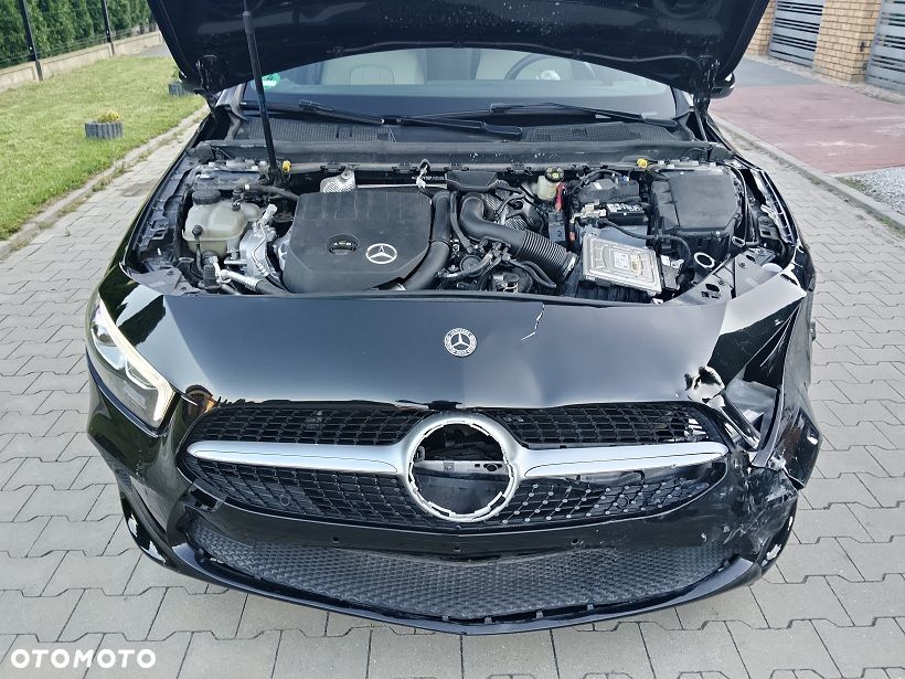 Mercedes-Benz Klasa A 200 7G-DCT Special Edition - 9
