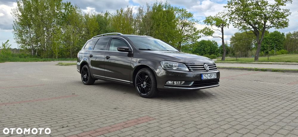 Volkswagen Passat 1.6 TDI Comfortline - 8