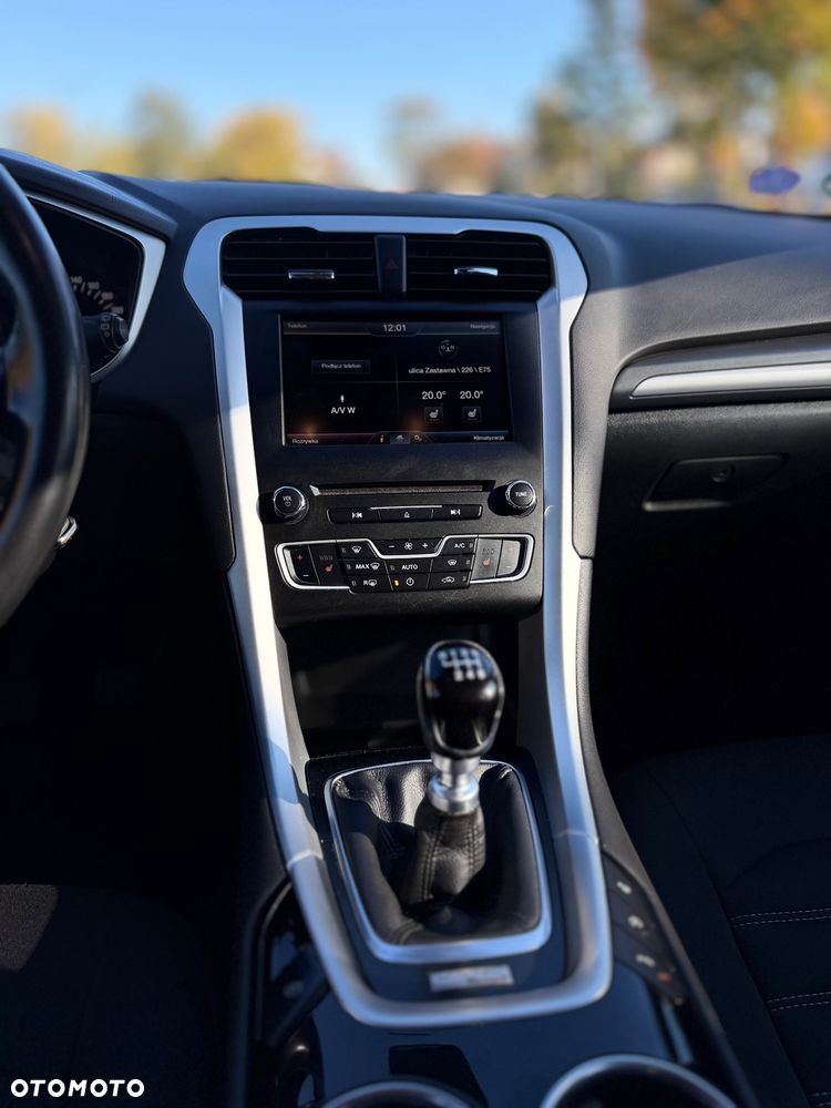 Ford Mondeo - 8