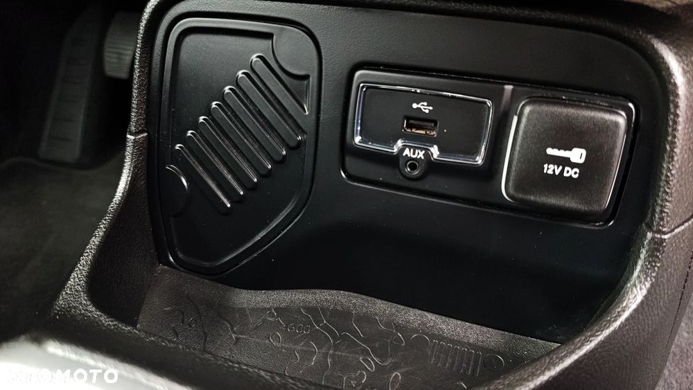 Jeep Renegade 1.4 MultiAir Longitude - 35