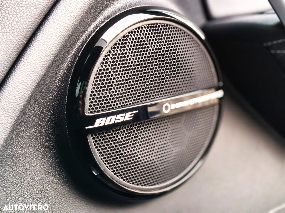 Renault Megane Grandtour ENERGY TCe 115 Start & Stop Bose Edition - 35