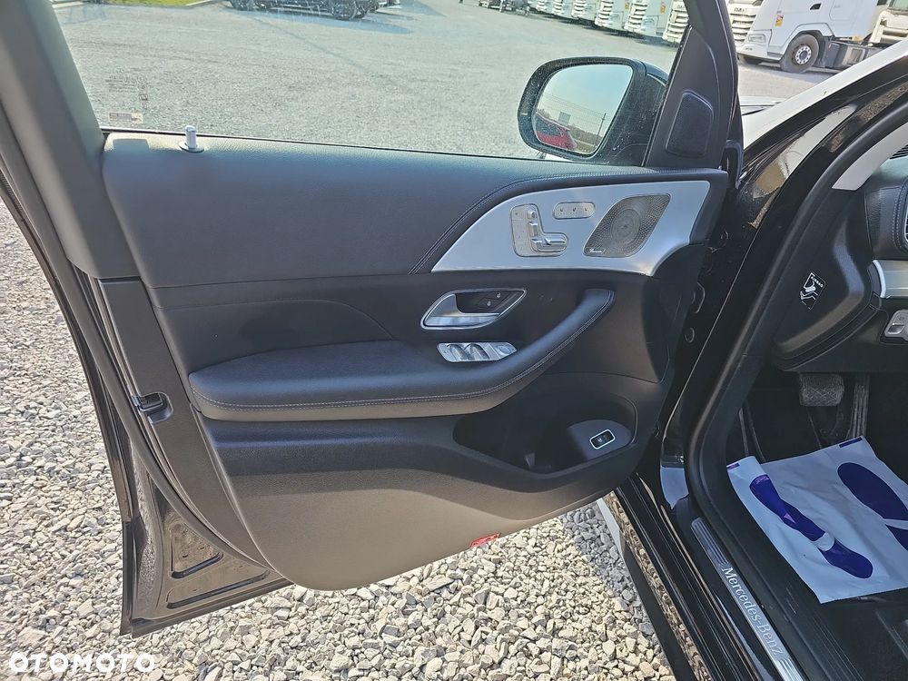 Mercedes-Benz GLE - 22