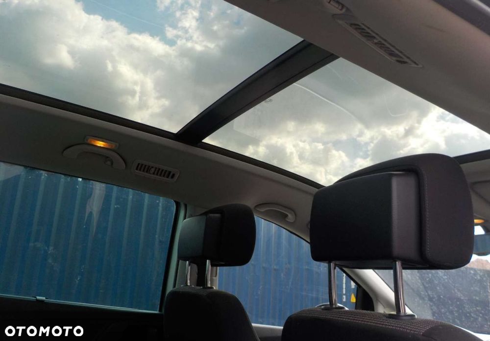 Volkswagen Sharan - 20