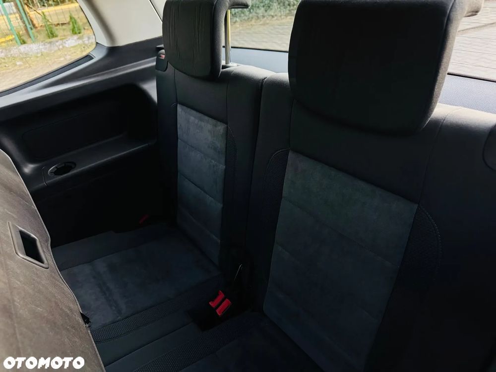 Volkswagen Touran 2.0 TDI DPF Highline Perfectline - 36