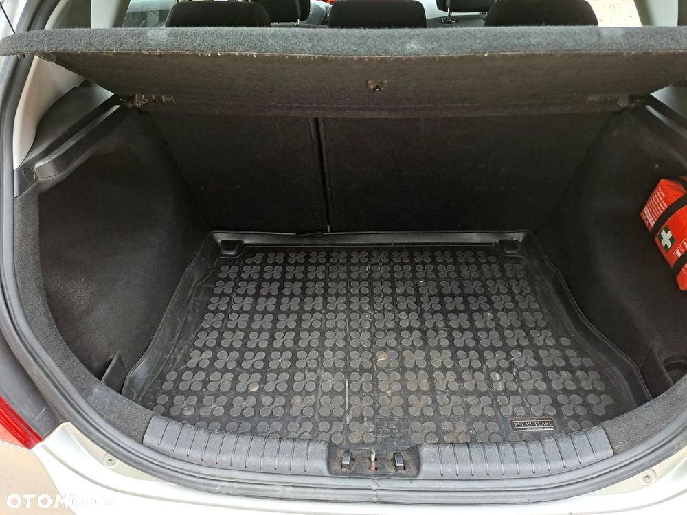Kia Ceed 1.6 Crdi Optimum + - 15