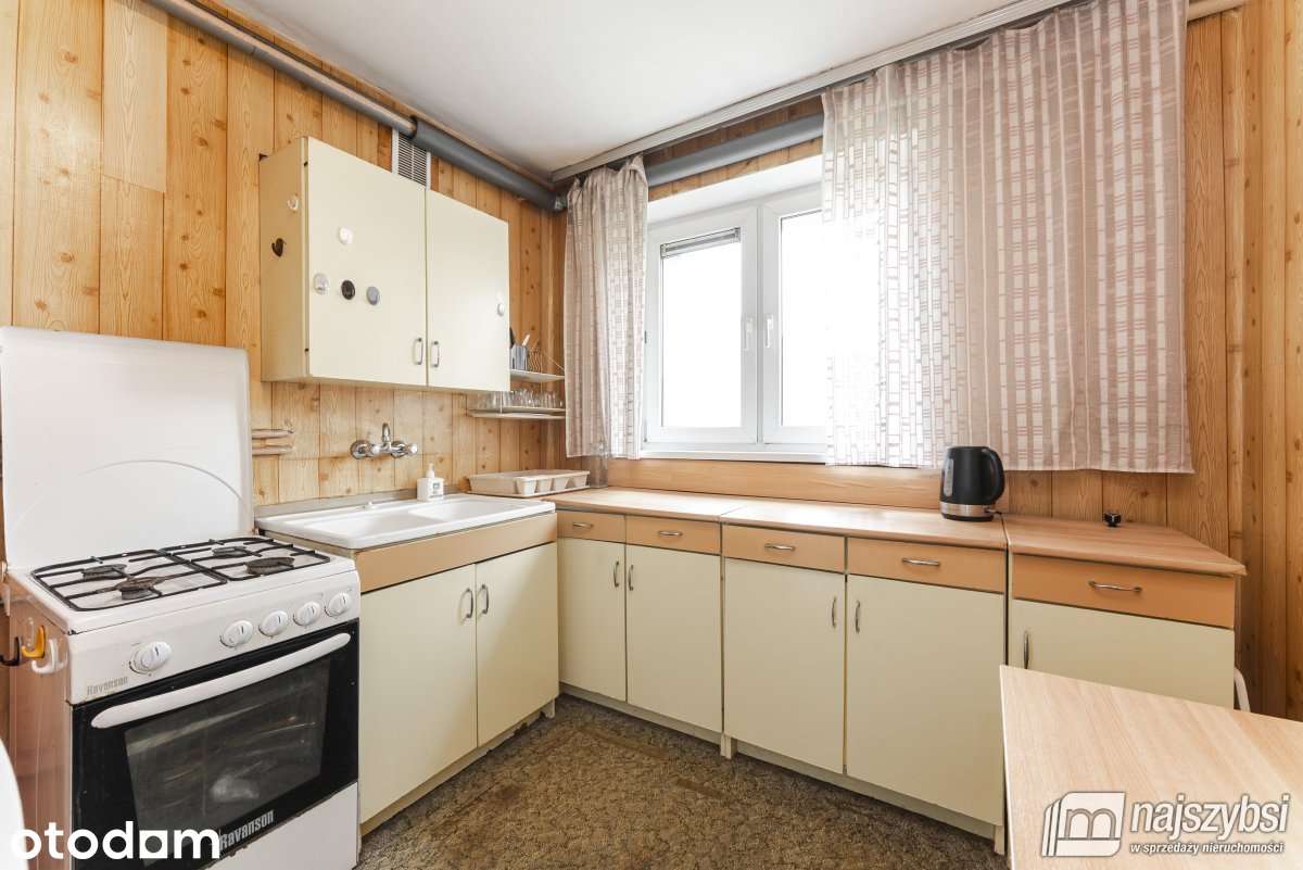 Nowogard-trzy pokoje na 1 piętrze w centrum