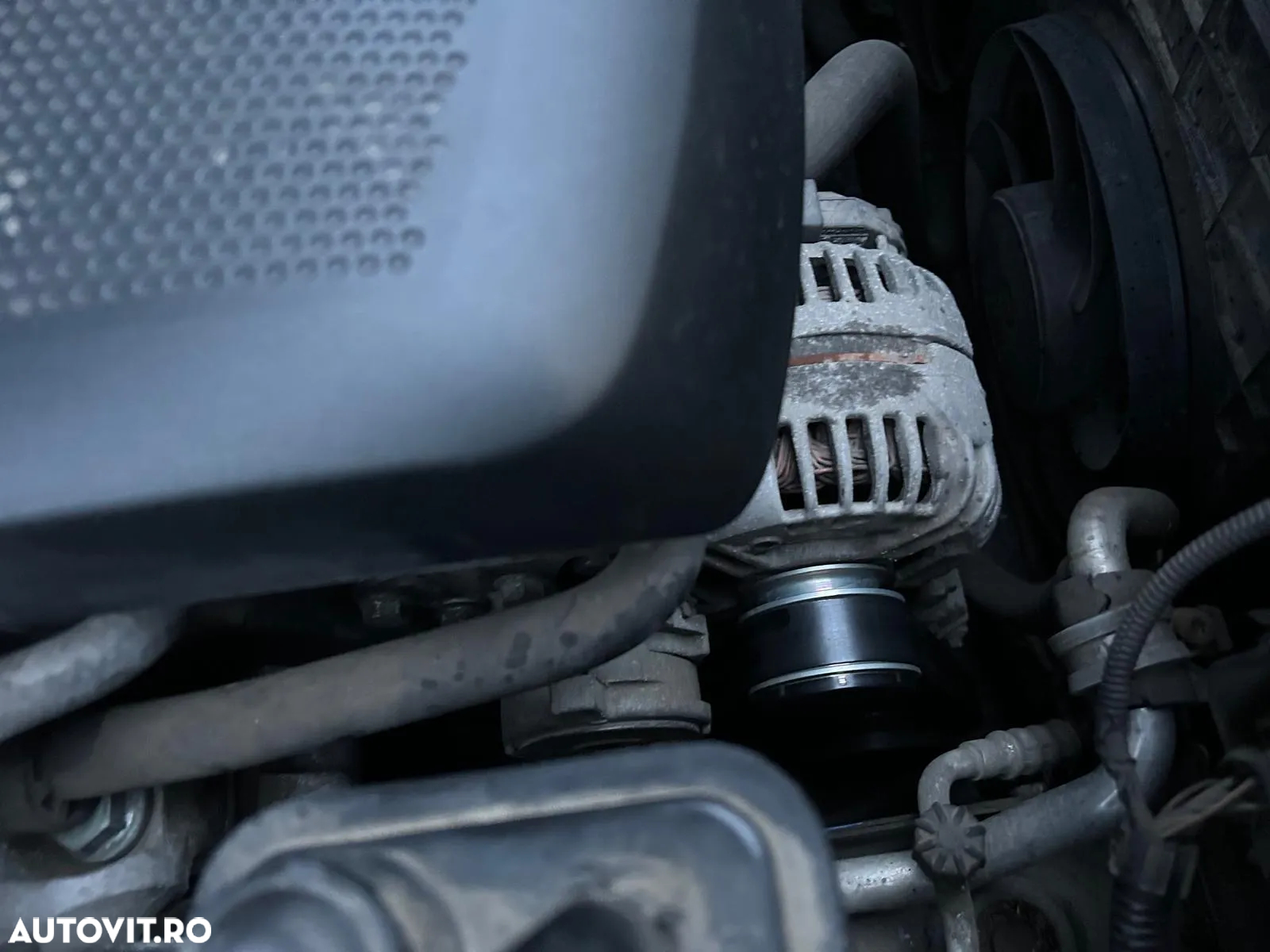 Volkswagen Golf - 2
