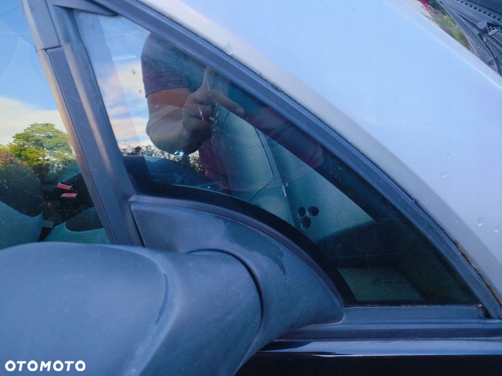 CITROEN C3 PLURIEL SZYBA DRZWI TRÓJKĄT PRAWY PRAWA PRZÓD - 1