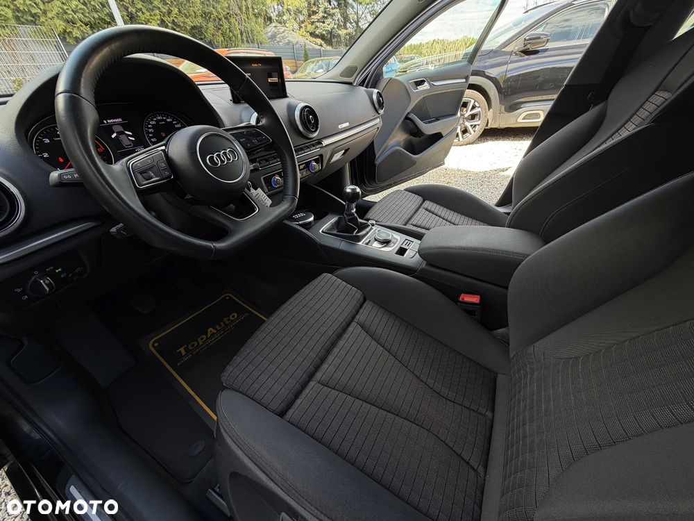 Audi A3 Sportback 2.0 TDI Ambiente - 18