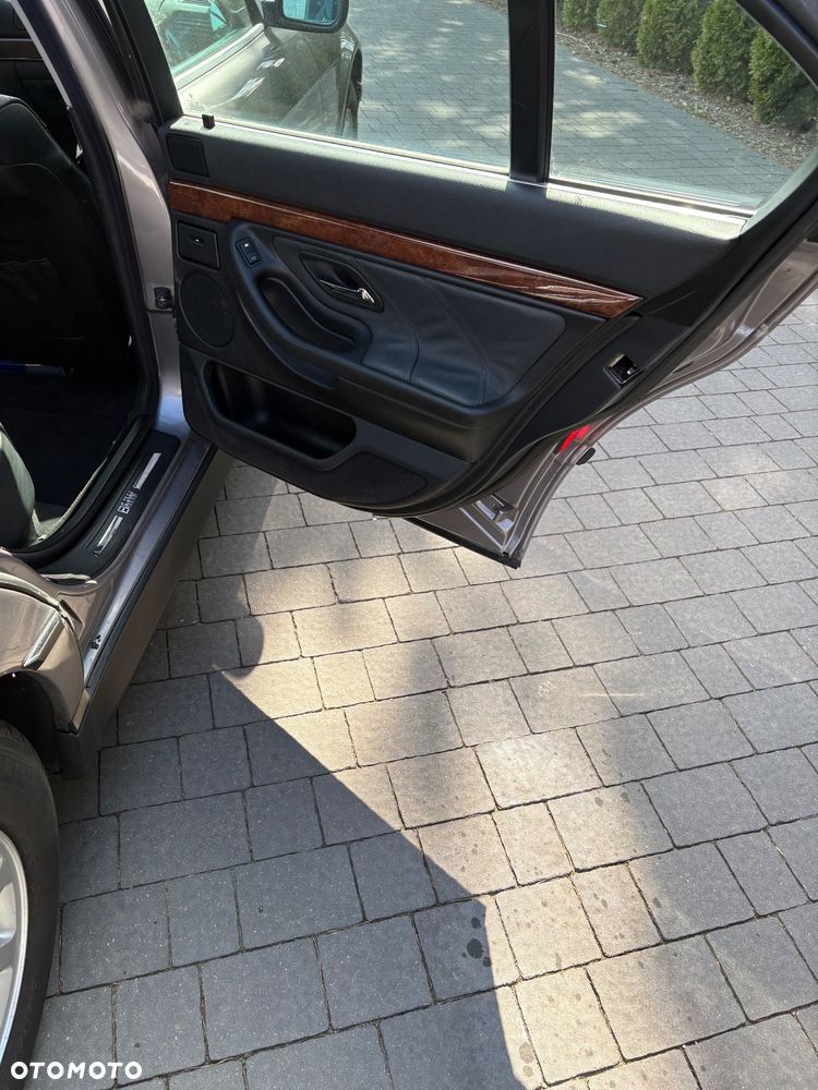 BMW Seria 7 730d - 16