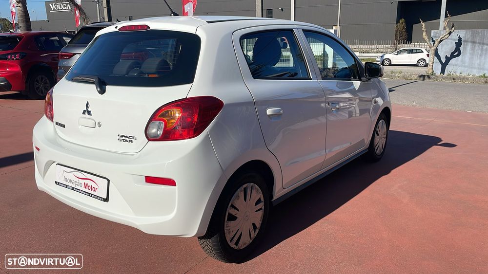 Mitsubishi Space Star - 7