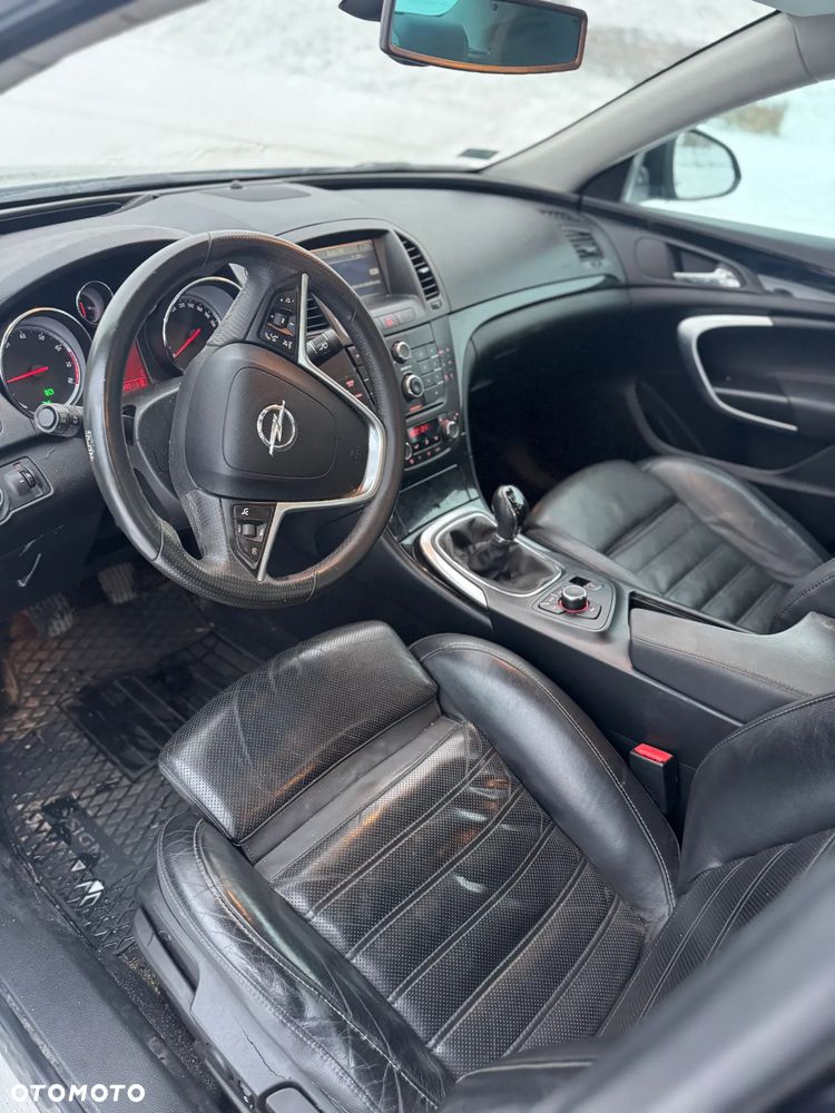 Opel Insignia 2.0 T Cosmo 4x4 - 10