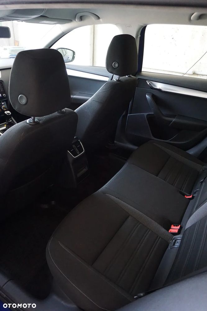 Skoda Octavia 1.4 TSI Ambition - 19