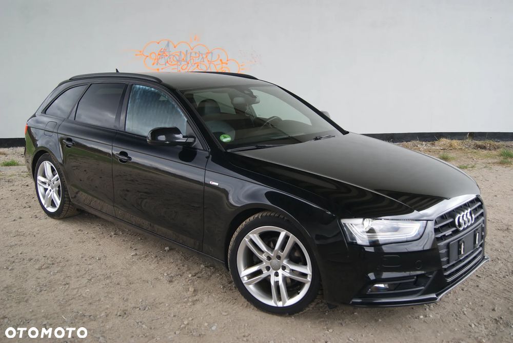 Audi A4 Avant 2.0 TDI DPF clean diesel quattro S line Sportpaket - 2