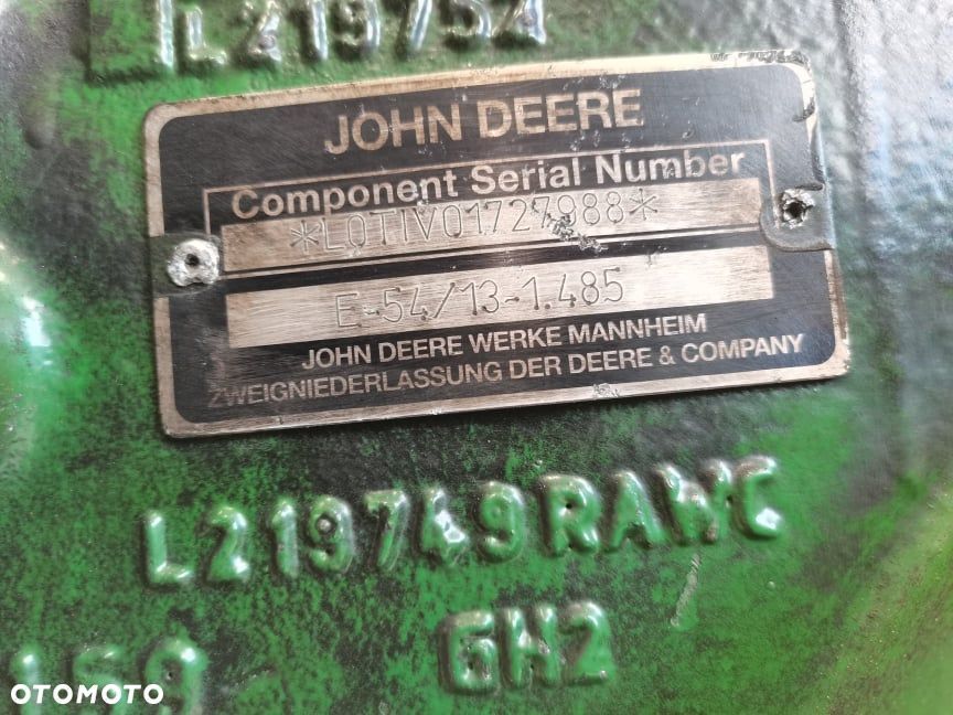 John Deere 6155 R WOM tylny R545140 - 16
