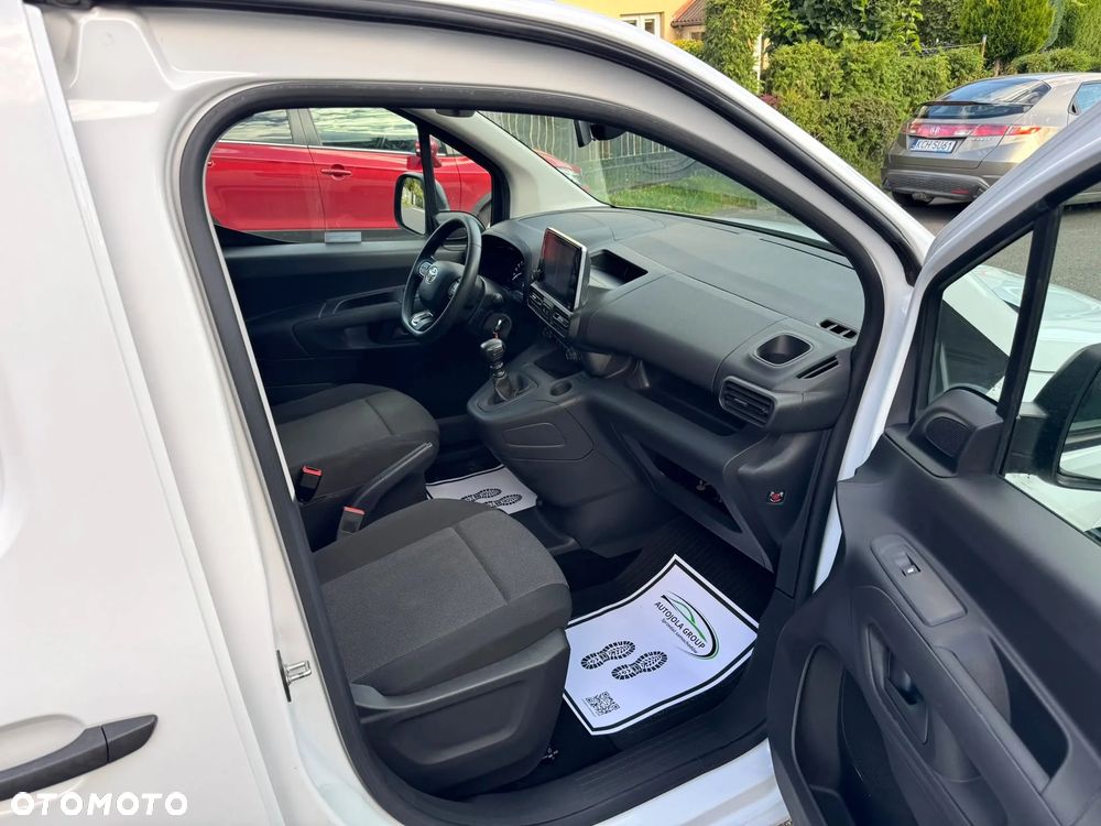 Toyota Proace City - 11