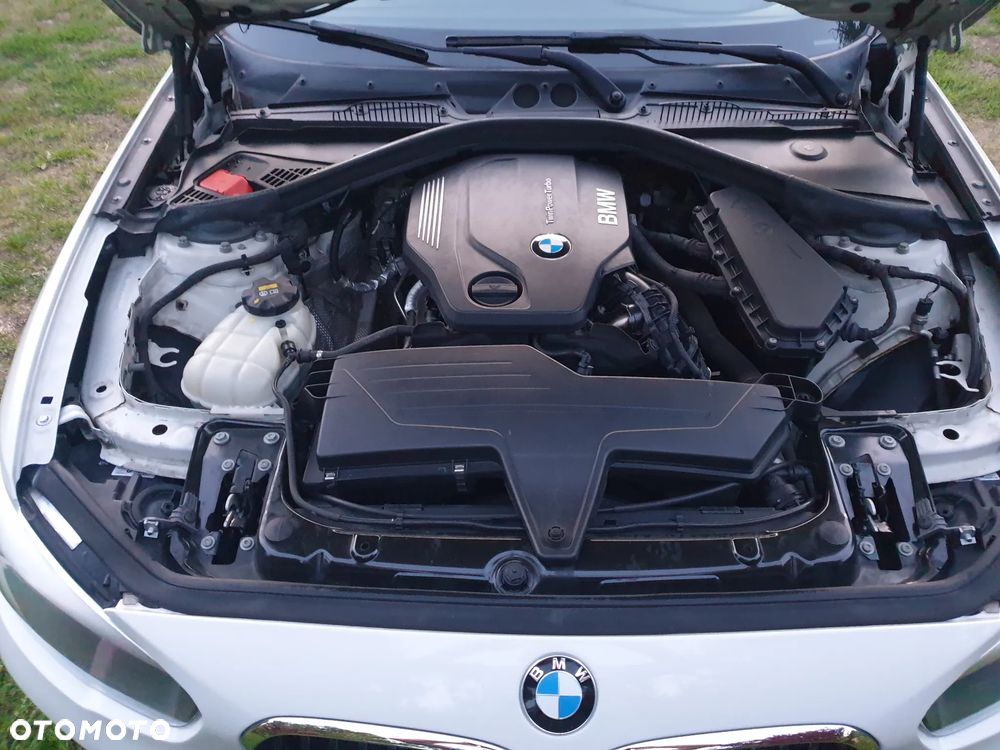 BMW Seria 1 118d Edition M Sport Shadow - 17
