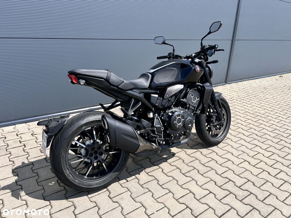 Honda CB - 10