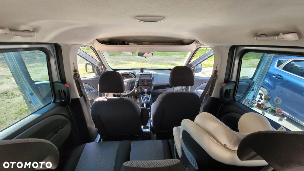 Fiat Doblo 1.6 Multijet 16V Emotion - 12