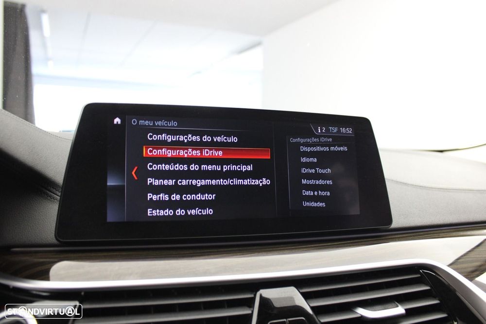 BMW 530 e iPerformance Line Luxury - 24