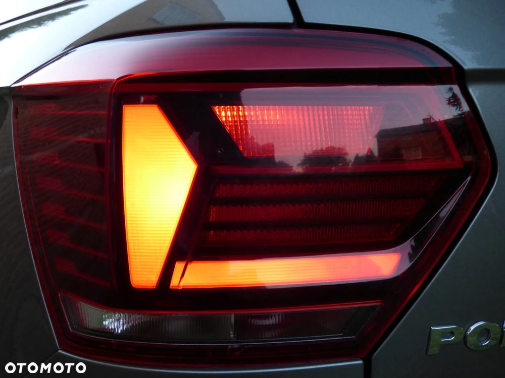 Volkswagen Polo 1.0 TSI Comfortline DSG - 9