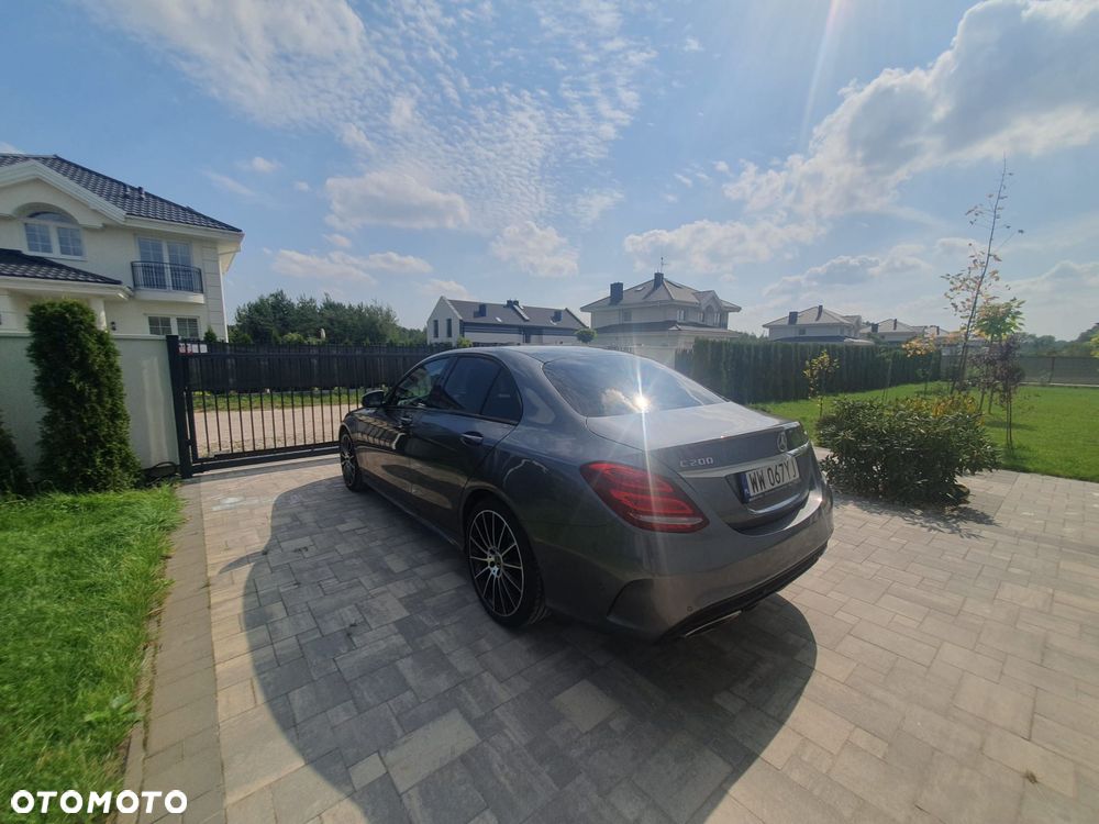 Mercedes-Benz Klasa C 200 4-Matic 9G-TRONIC - 3