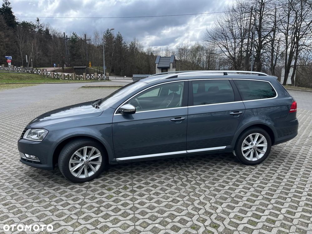 Volkswagen Passat Alltrack 2.0 TDI 4Motion DSG BlueMotion Tec - 2