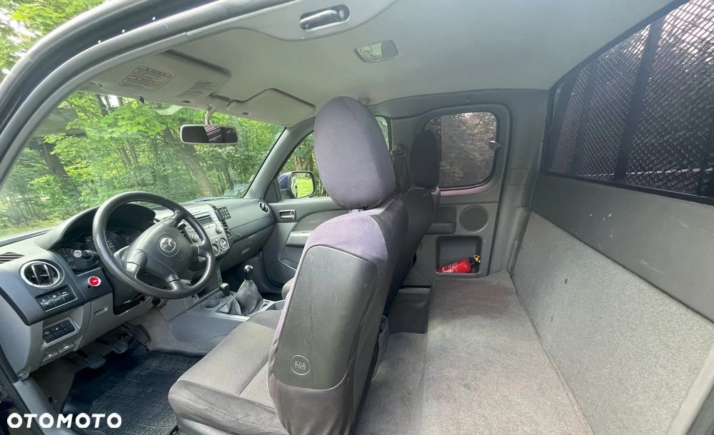 Mazda BT-50 2.5 D L-Cab Toplands - 11
