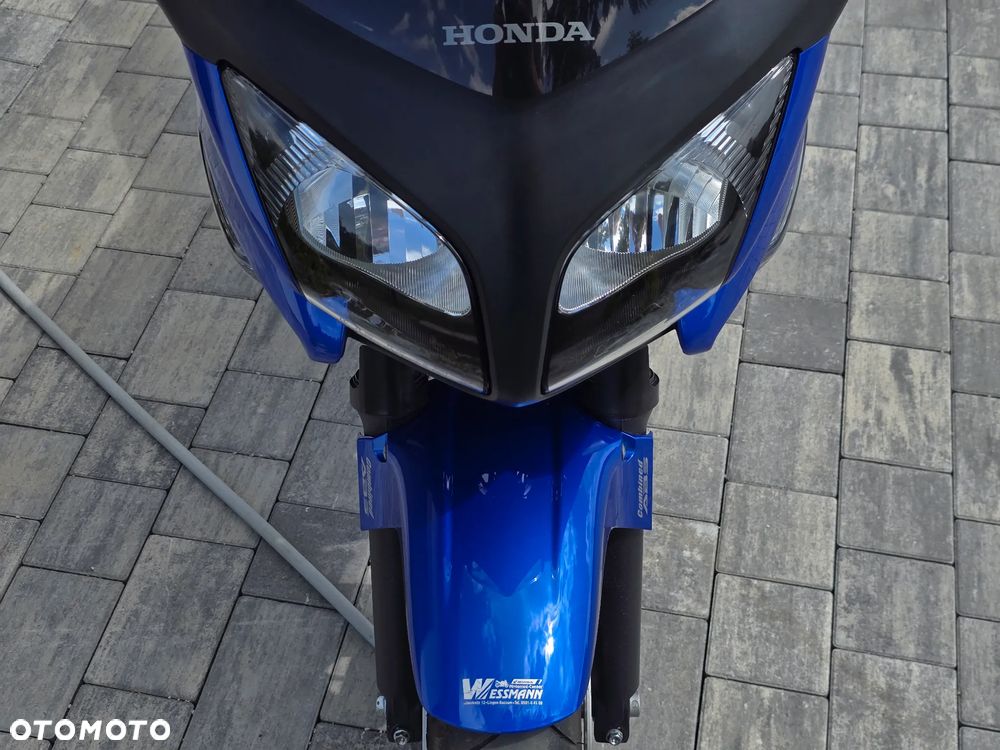 Honda CBF - 18