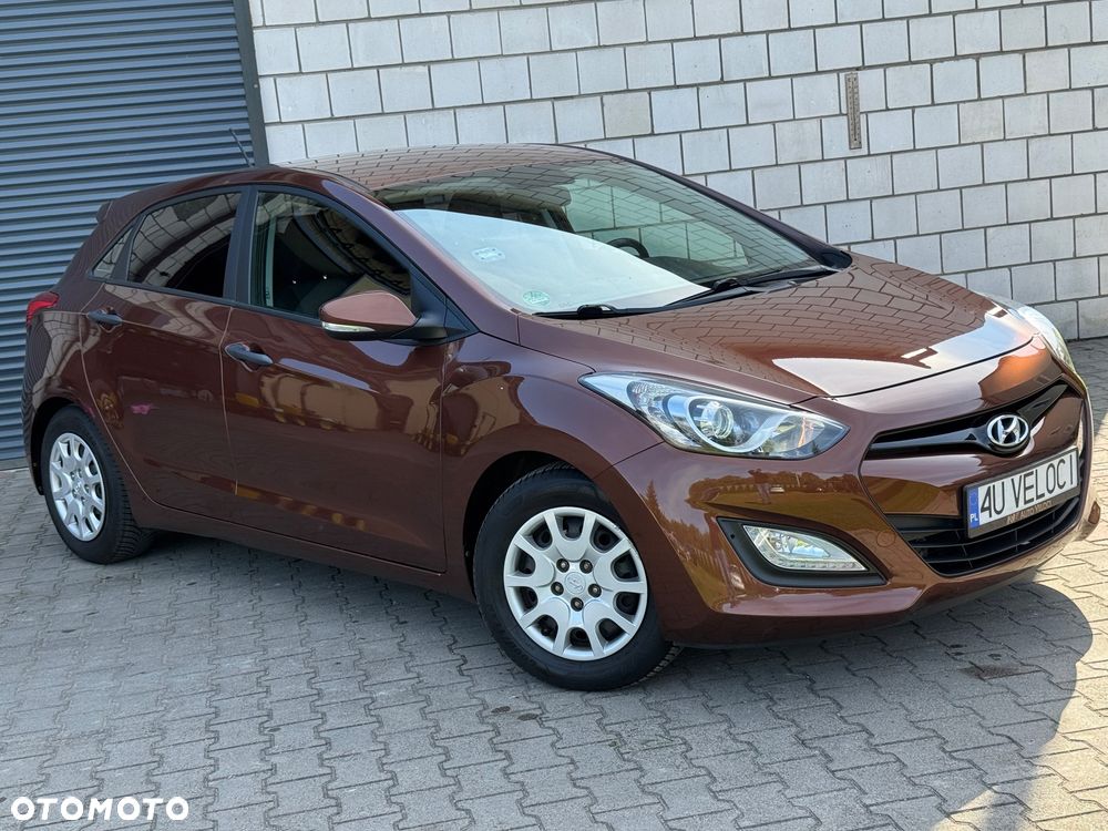 Hyundai i30 i30cw 1.4 Intro Edition - 4