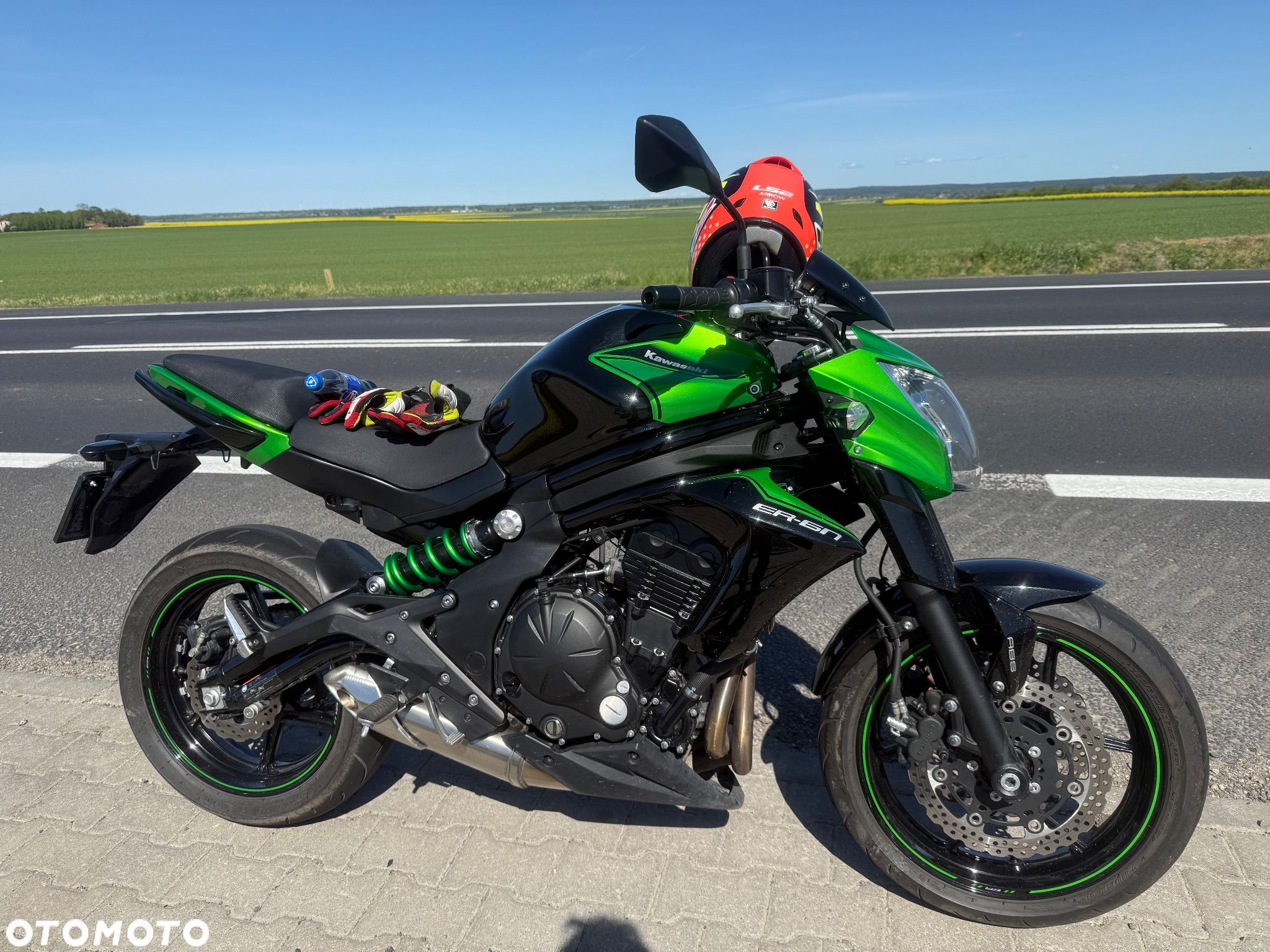 Kawasaki ER - 1