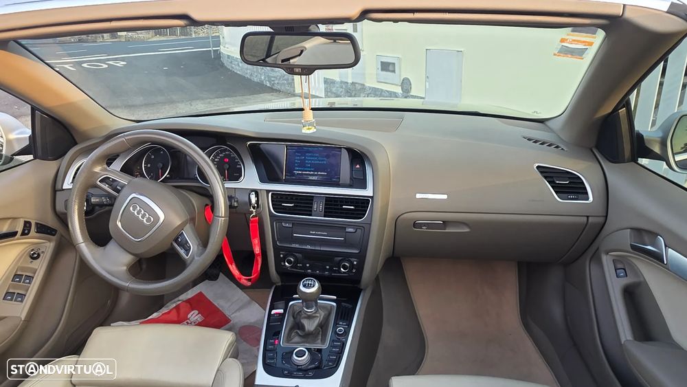 Audi A5 Cabrio 2.0 TDi - 7