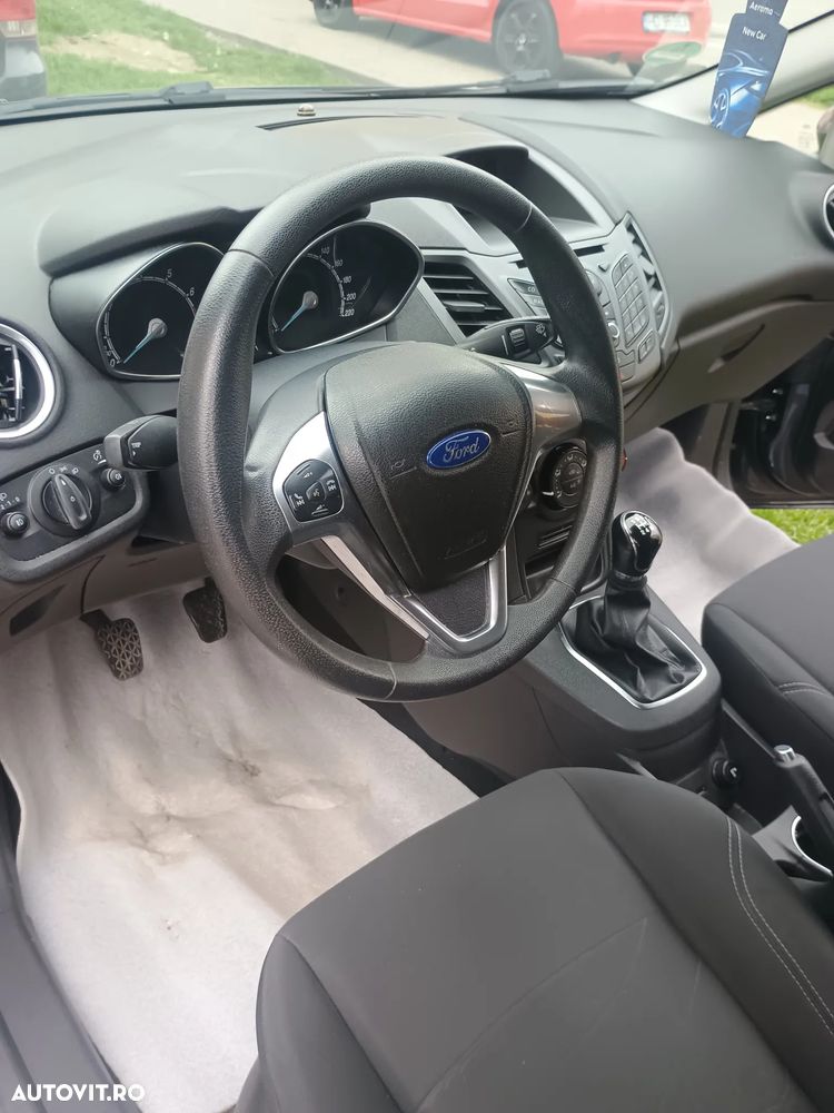 Ford Fiesta 1.0 Trend - 10
