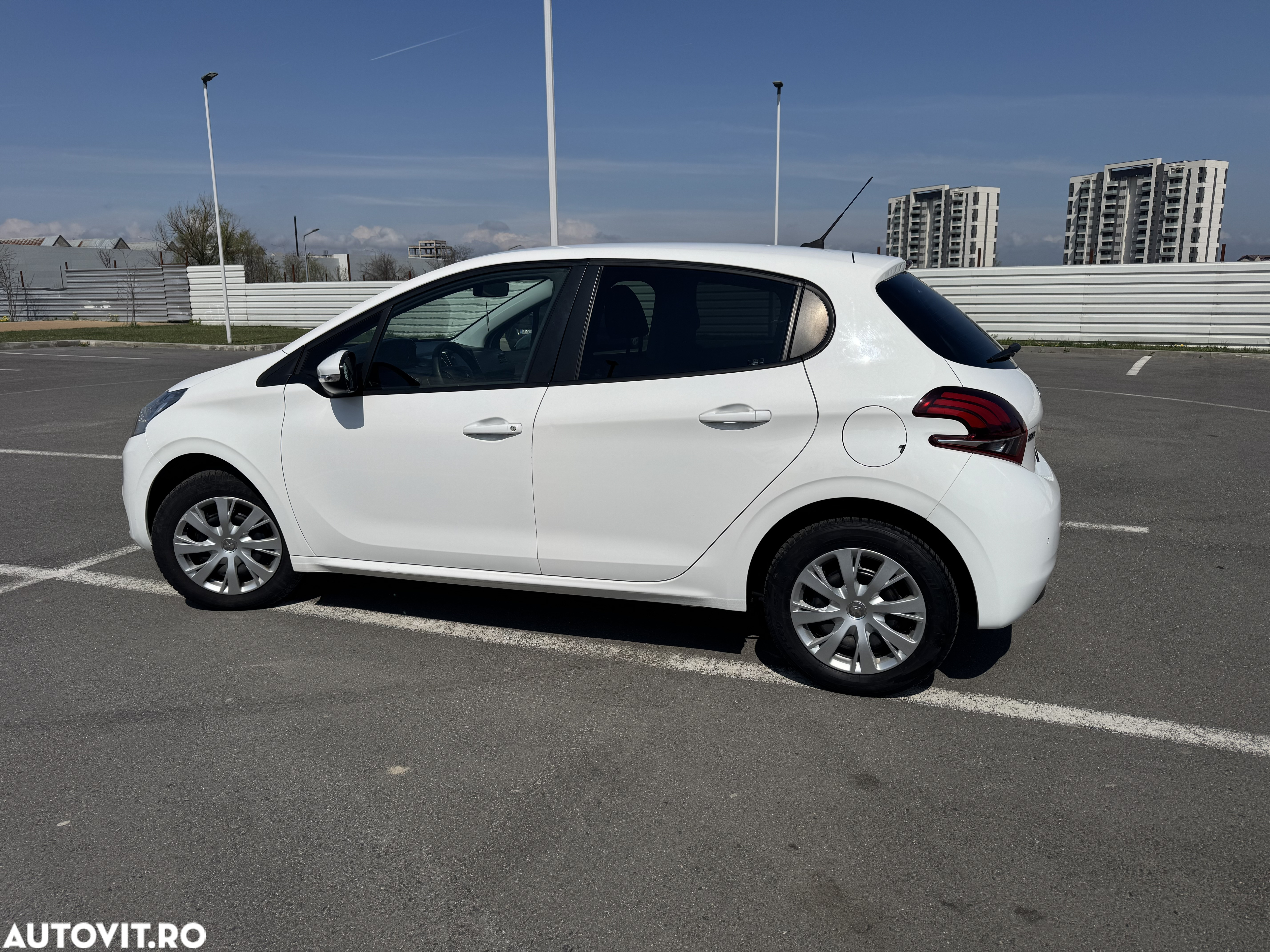 Peugeot 208 1.5 BlueHDi STT Active Pack - 5