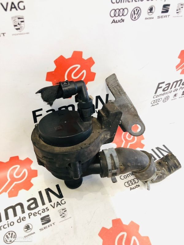 Bomba Água VW GOLF 1.6TDI / 5Q0965567 - 1