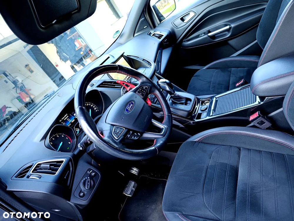Ford Kuga 1.5 EcoBoost AWD ST-Line ASS - 17