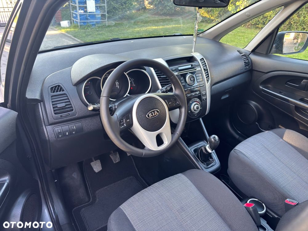 Kia Venga 1.4 CVVT Vision - 8