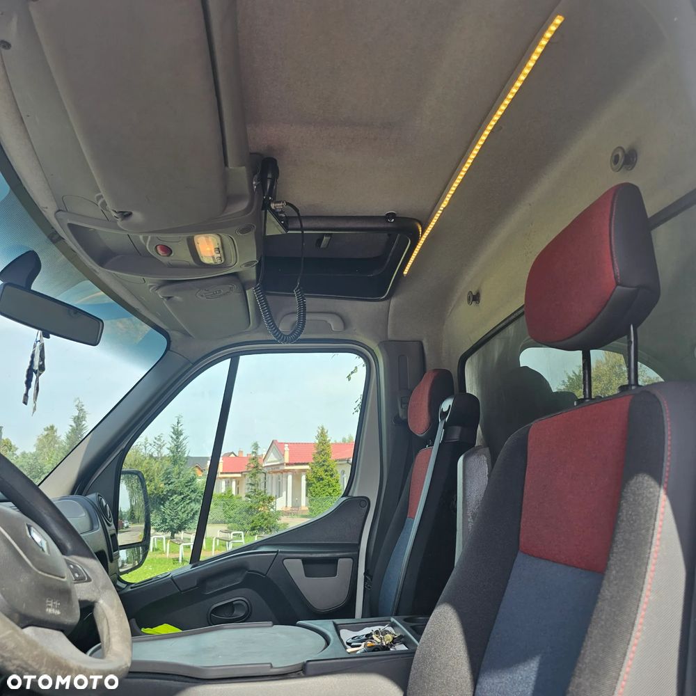 Renault Master - 11