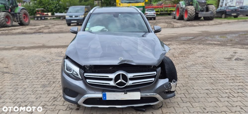 Mercedes-Benz GLC - 2