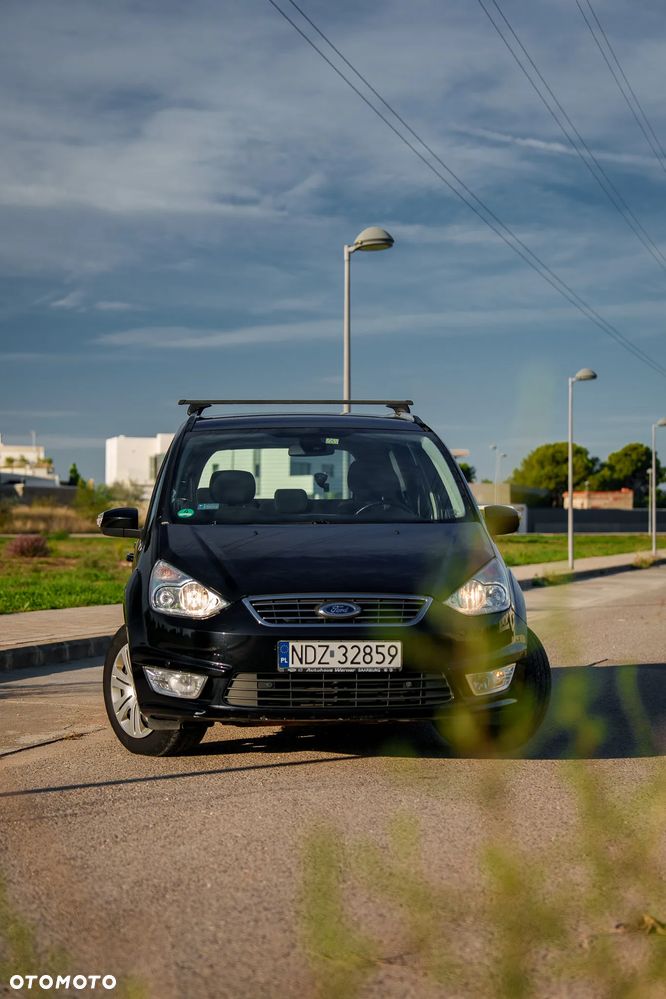 Ford Galaxy - 2