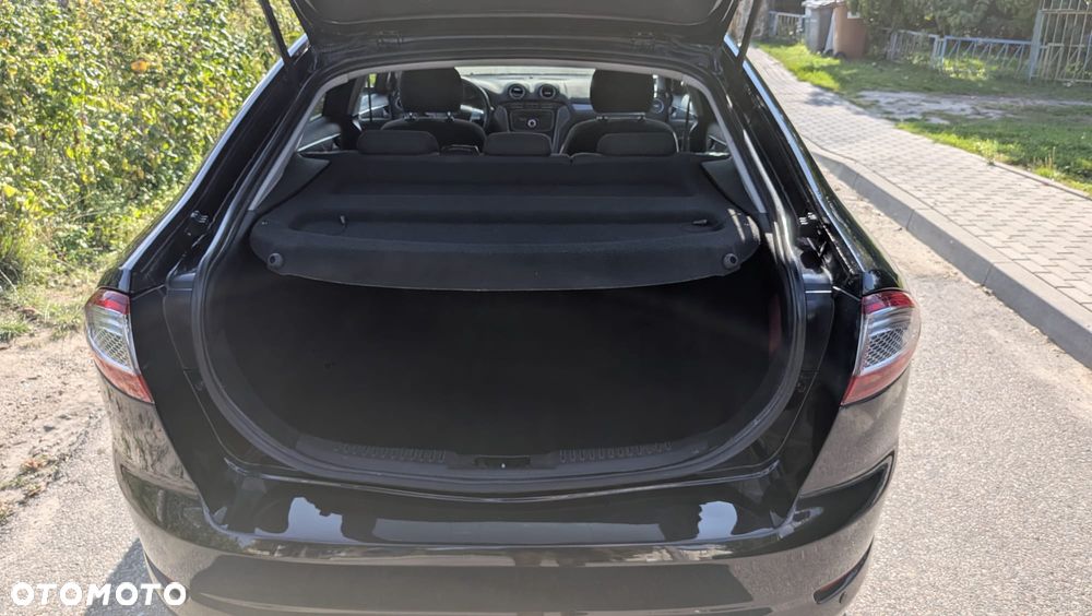 Ford Mondeo 2.2 TDCi Titanium - 23