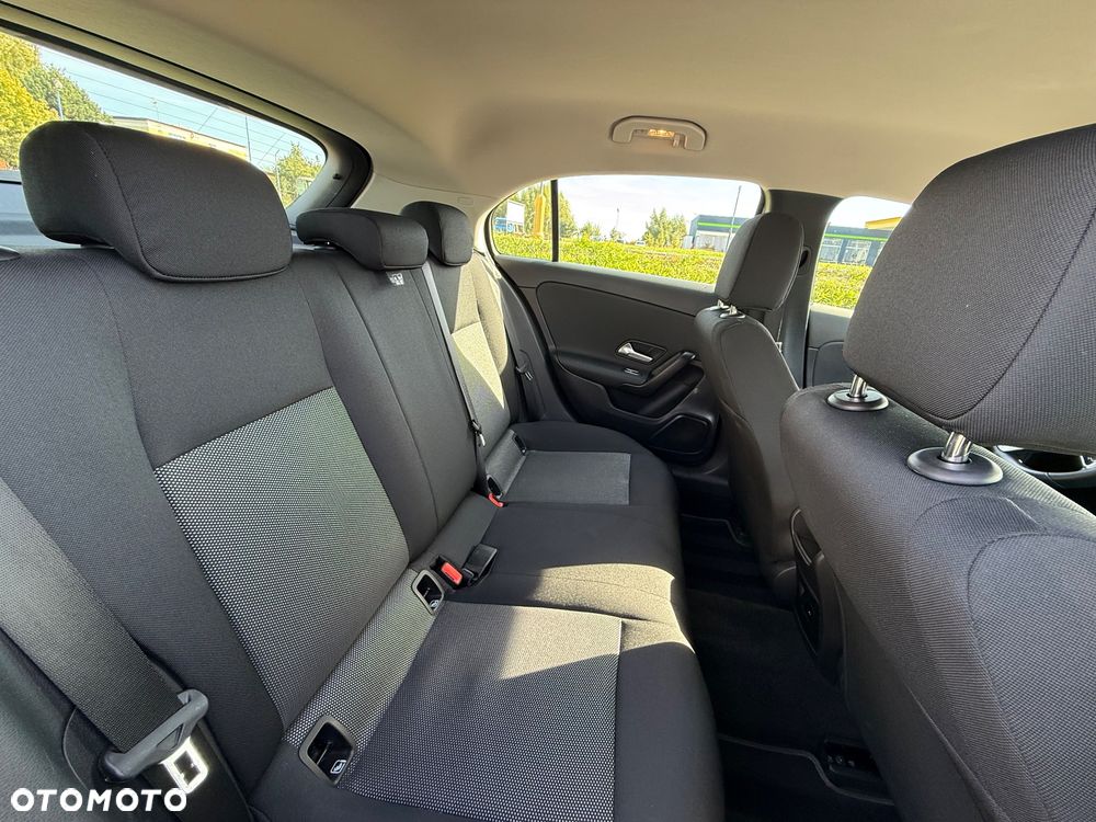 Mercedes-Benz Klasa A 180 d 8G-DCT Progressive - 19