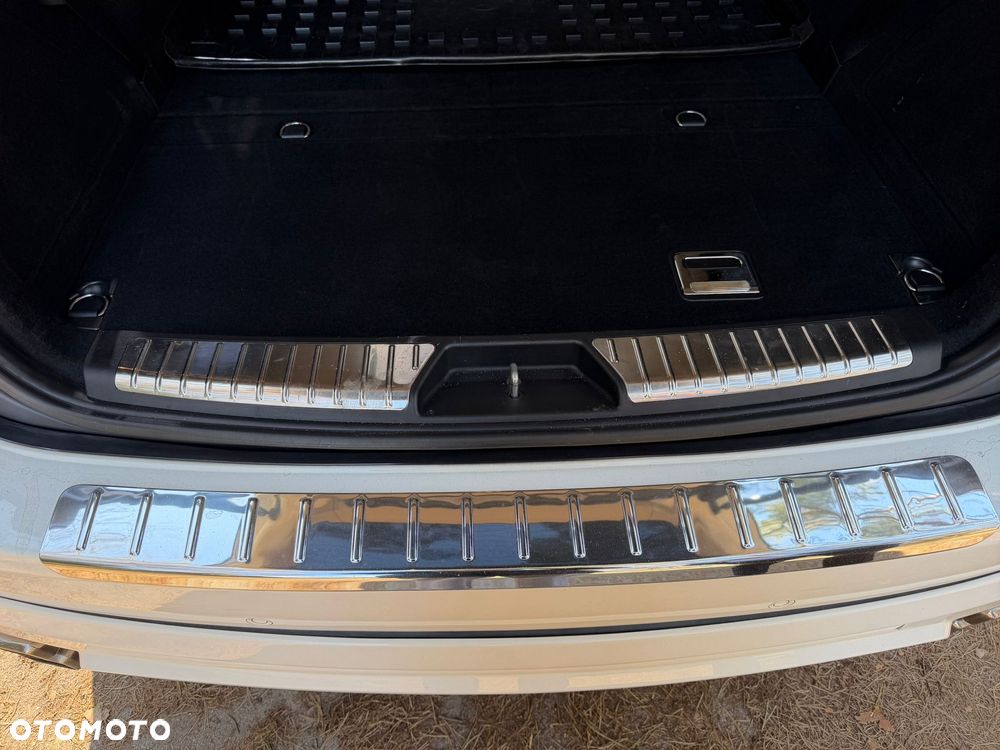 Mercedes-Benz GL 500 - 19