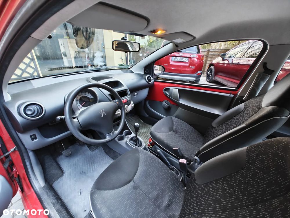 Peugeot 107 1.0 Trendy - 7