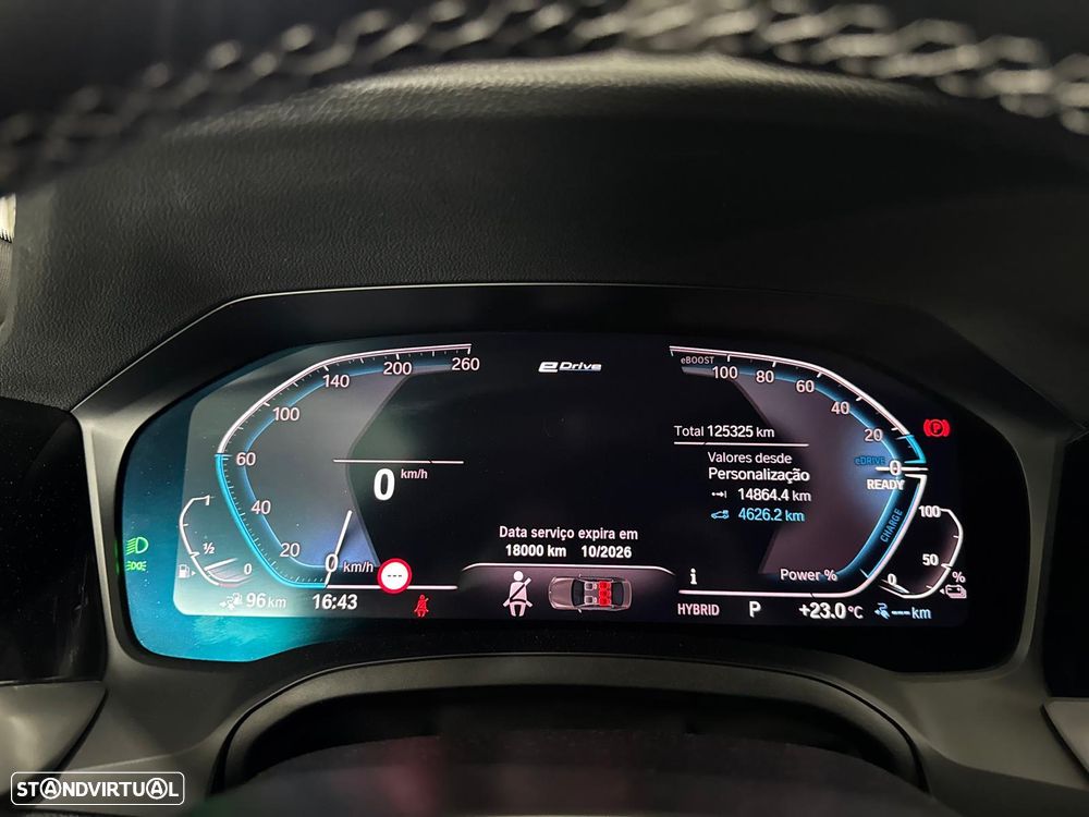 BMW 330 e Pack M Auto - 13