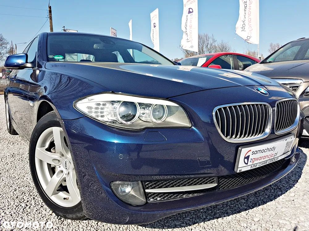 BMW Seria 5 528i - 2