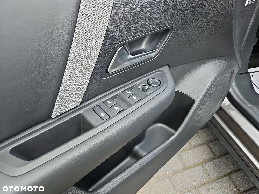 Citroën C4 1.2 PureTech Feel Pack S&S - 10