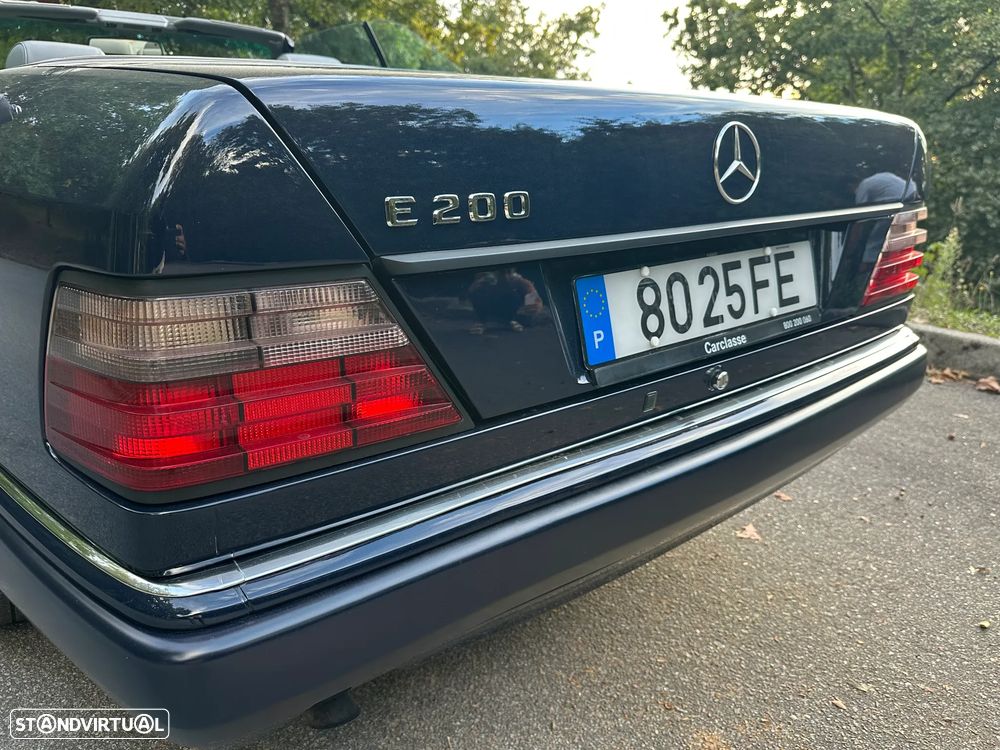Mercedes-Benz E 200 - 13