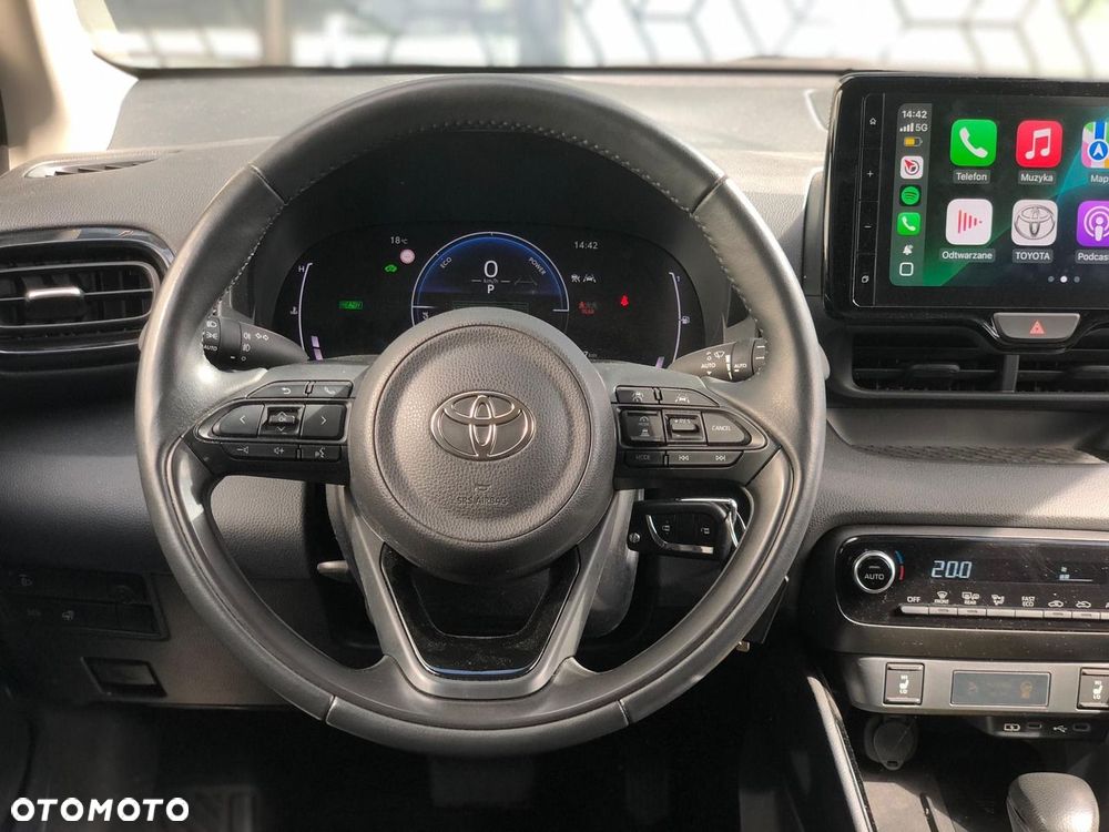 Toyota Yaris Hybrid 1.5 Style - 19