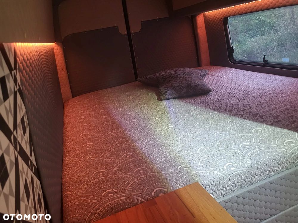 Mercedes-Benz Sprinter 318 CDI - 8